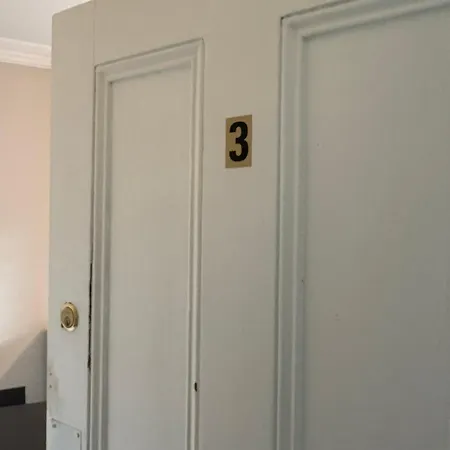 Superb Double Near Croke Park - 3 Penzion Dublin