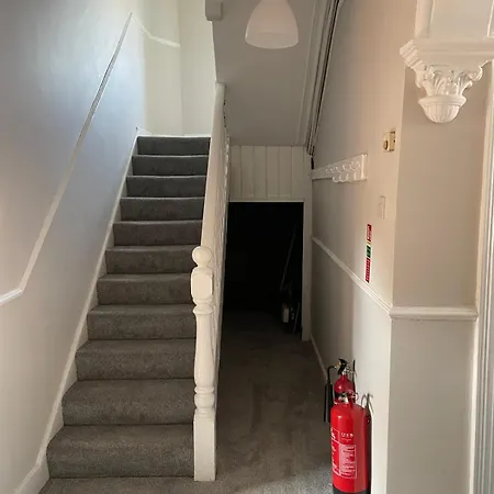 Superb Double Near Croke Park - 3 Pensión Dublín