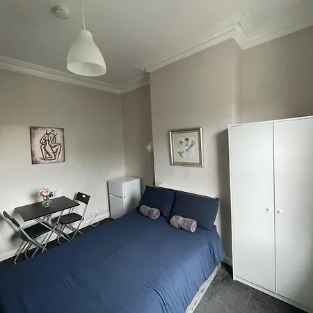 Superb Double Near Croke Park - 3 Dublin